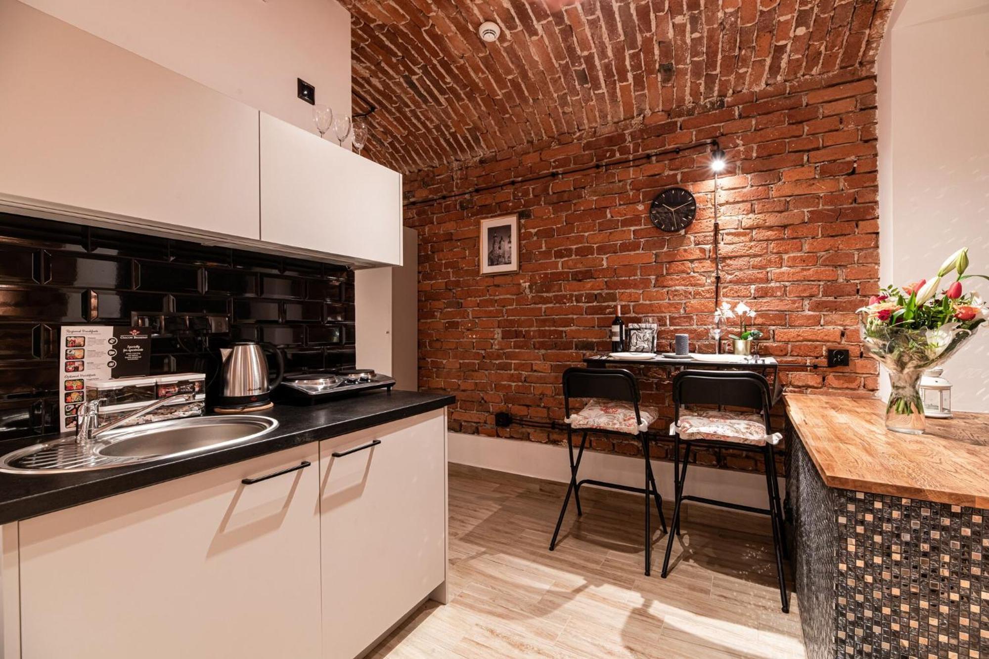 Dietla 99 Apartments - Ideal Location - In The Heart Of Krakow Bagian luar foto
