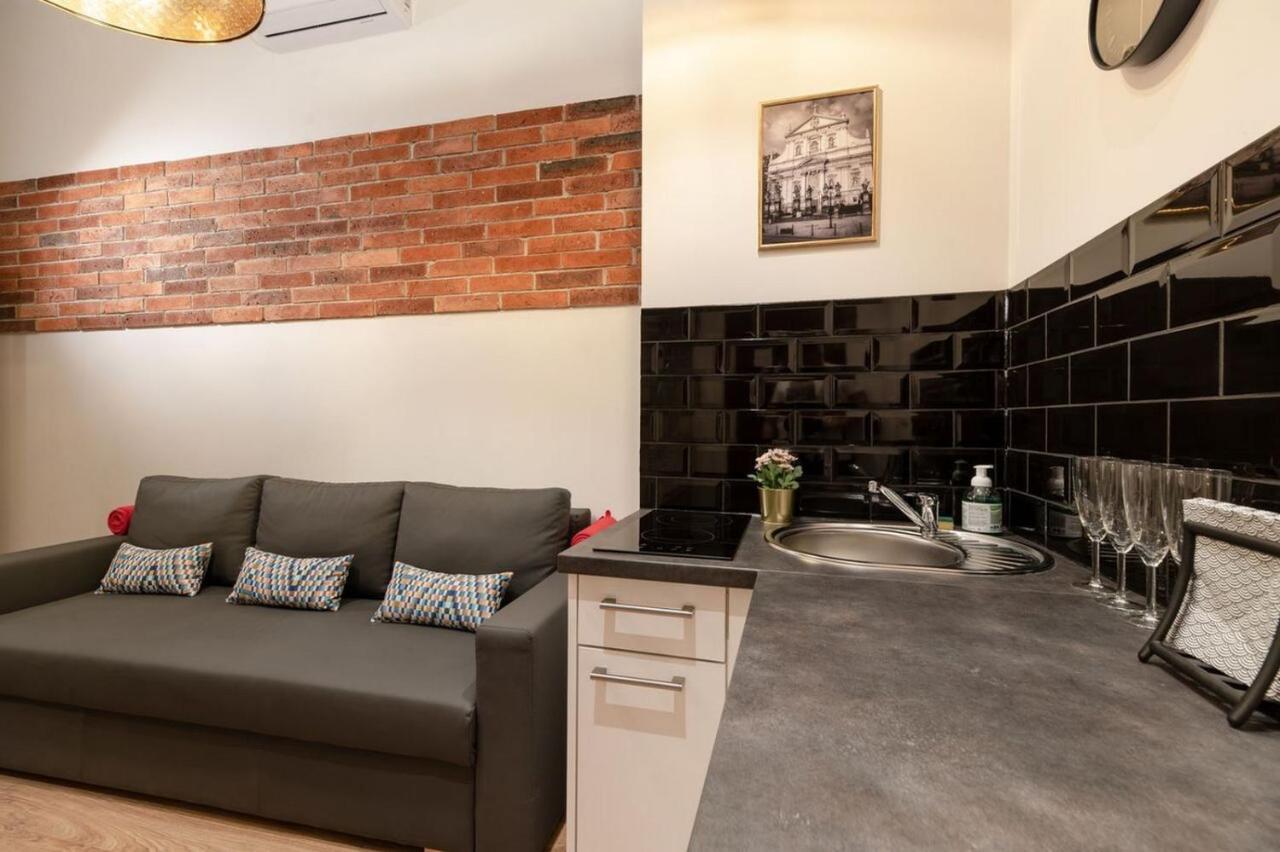 Dietla 99 Apartments - Ideal Location - In The Heart Of Krakow Bagian luar foto