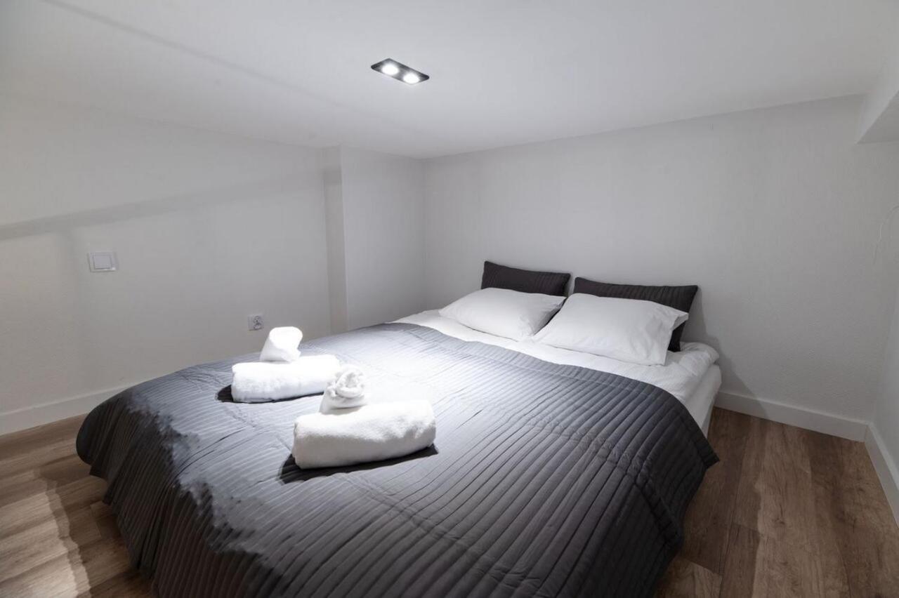 Dietla 99 Apartments - Ideal Location - In The Heart Of Krakow Bagian luar foto