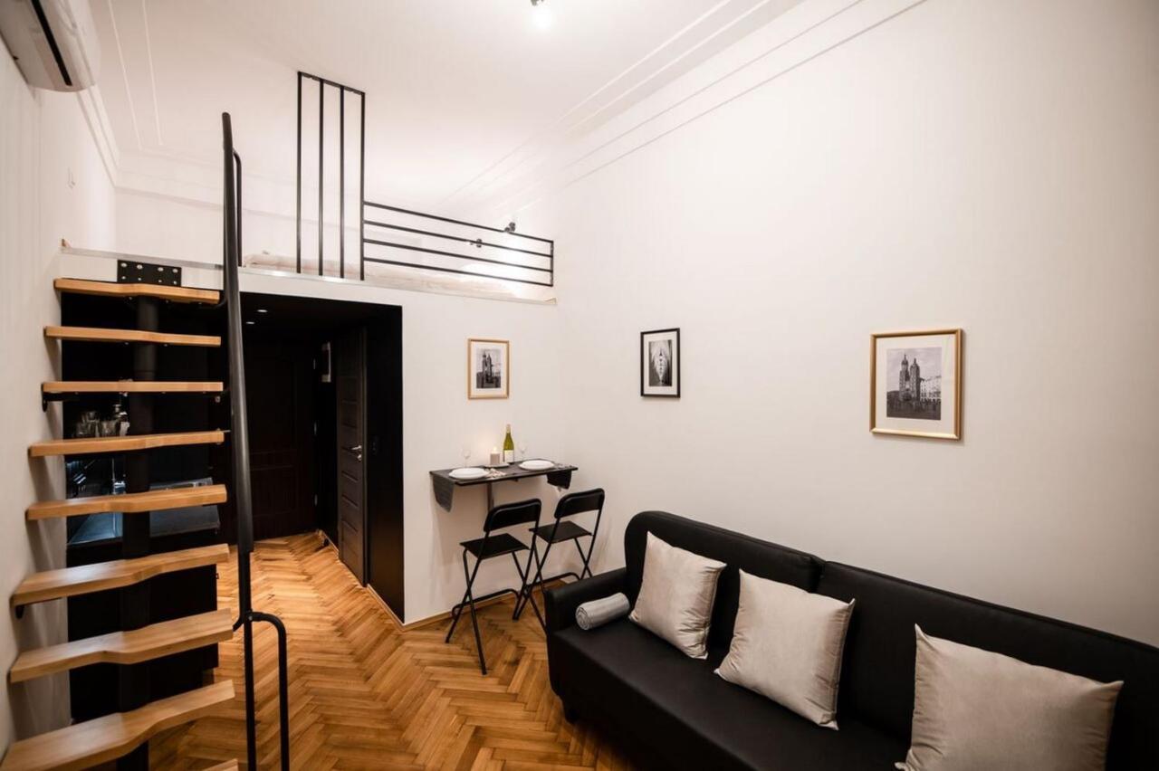 Dietla 99 Apartments - Ideal Location - In The Heart Of Krakow Bagian luar foto