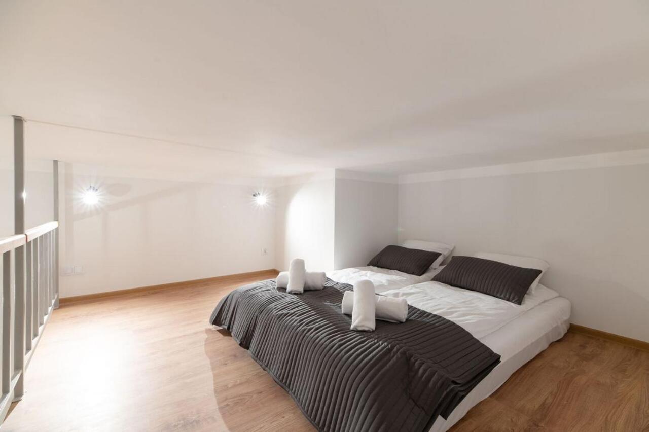 Dietla 99 Apartments - Ideal Location - In The Heart Of Krakow Bagian luar foto