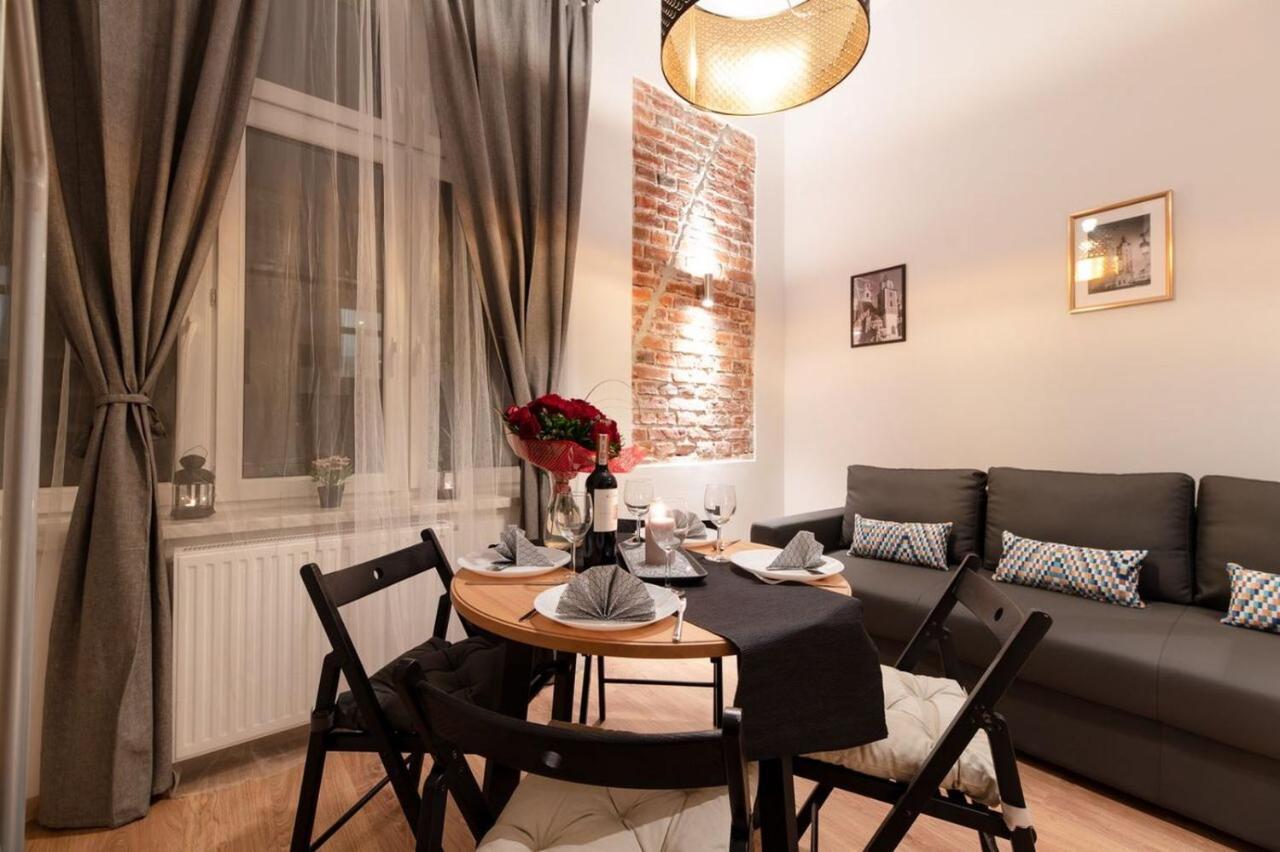 Dietla 99 Apartments - Ideal Location - In The Heart Of Krakow Bagian luar foto