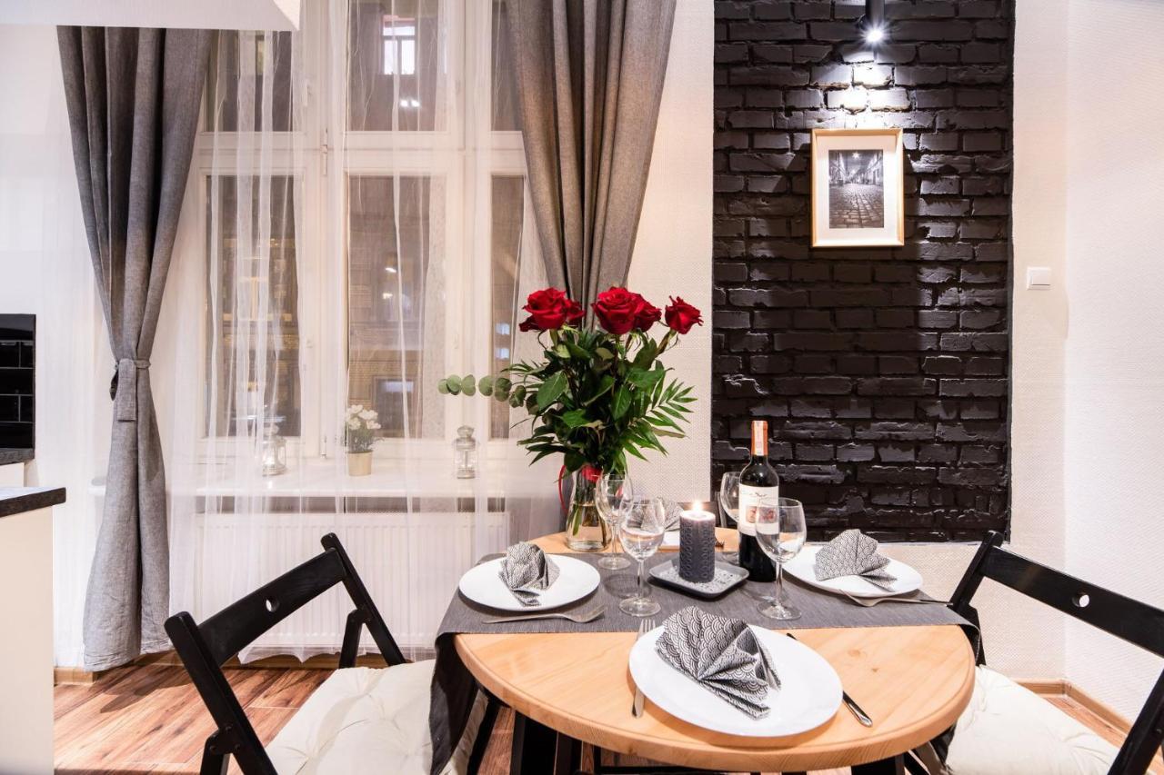 Dietla 99 Apartments - Ideal Location - In The Heart Of Krakow Bagian luar foto